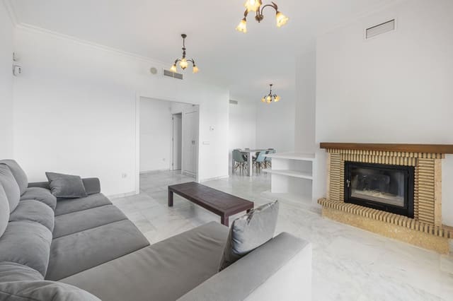 Apartamento de 3 habitaciones en Manilva en venta con piscina garaje - 469.000 € (Ref: 10047562)