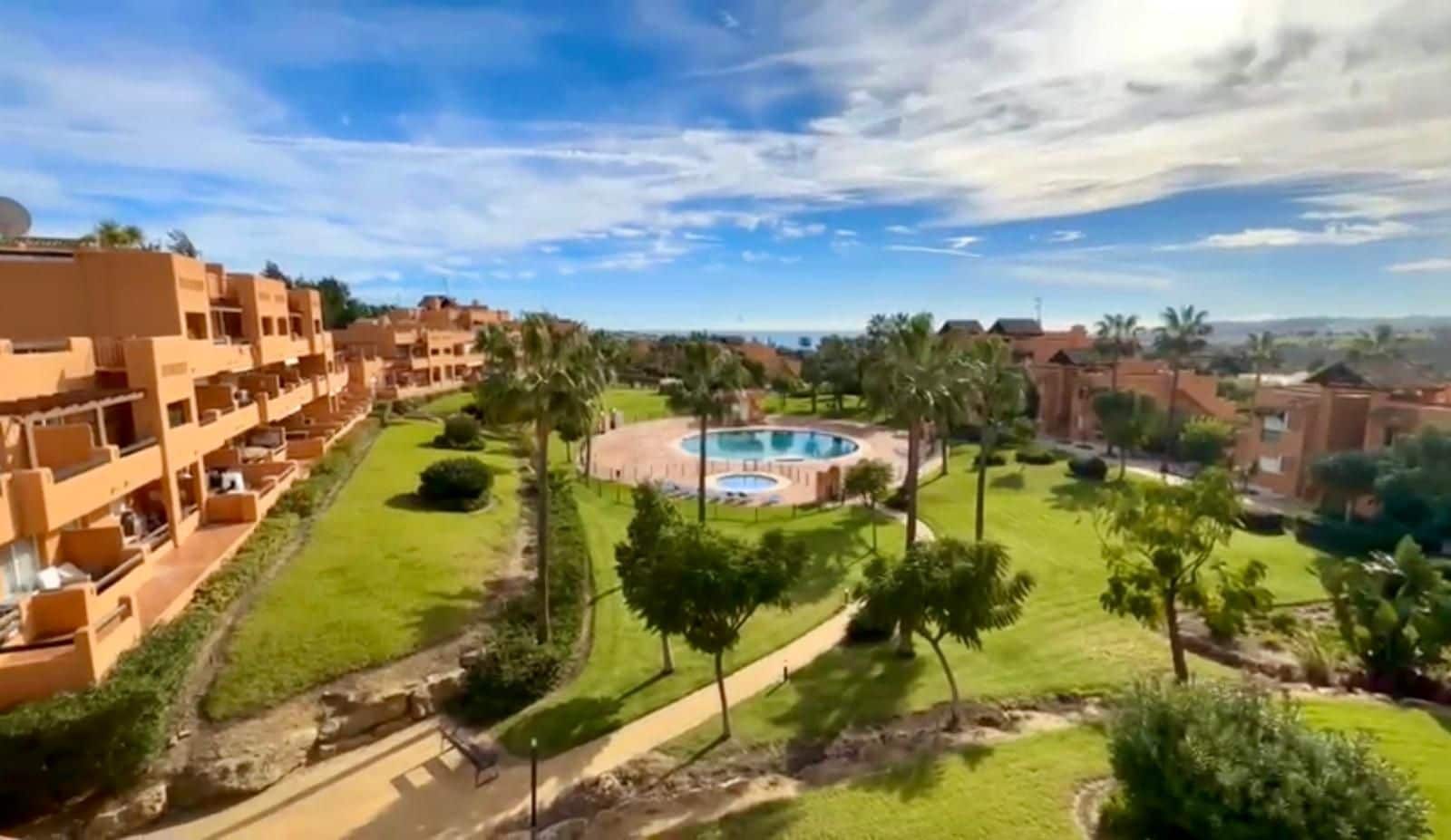 2 bedroom Penthouse for sale in Casares with pool - € 345,000 (Ref: 10047565)