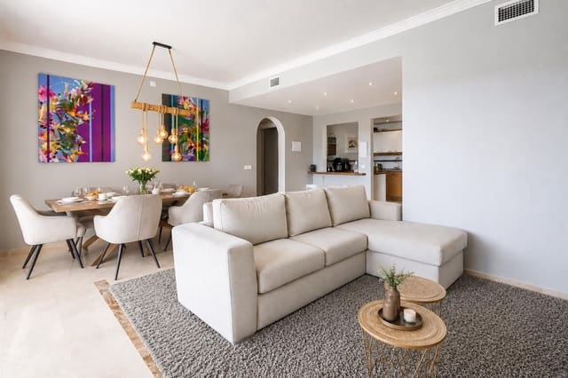 2 quarto Apartamento para venda em Los Arqueros - Puerto del Almendro, Benahavís com piscina garagem - 415 000 € (Ref: 10049328)