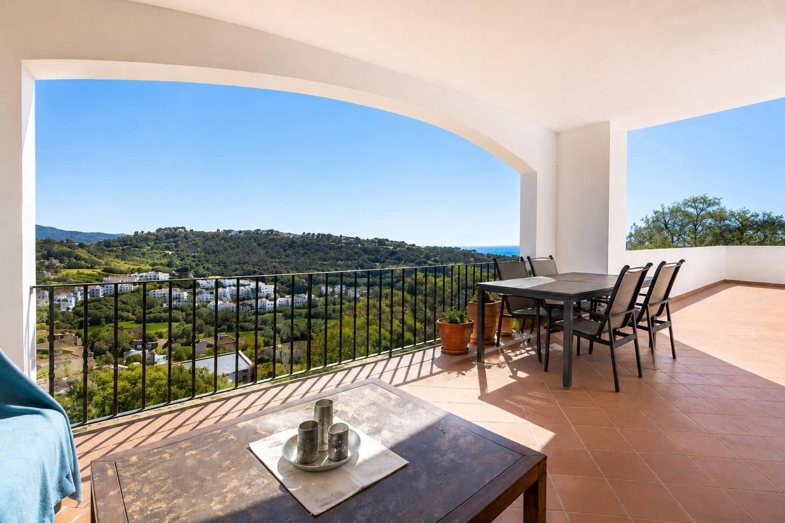 2 camera da letto Appartamento in vendita in Benahavis con piscina garage - 415.000 € (Rif: 10049328)
