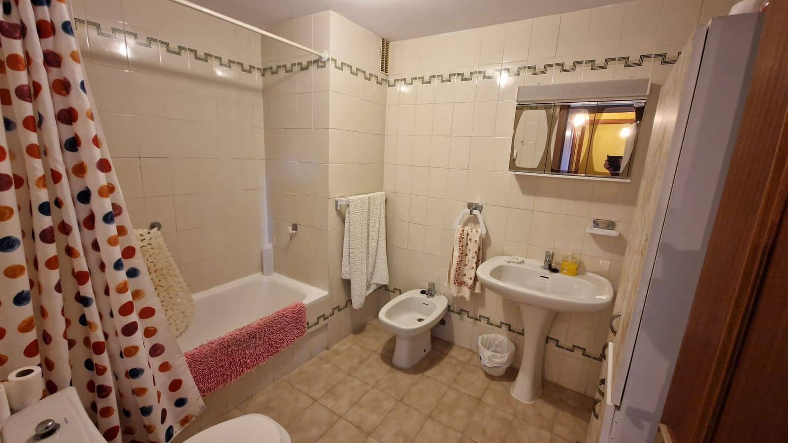2 bedroom Apartment for sale in Estepona with pool - € 335,000 (Ref: 10062147)