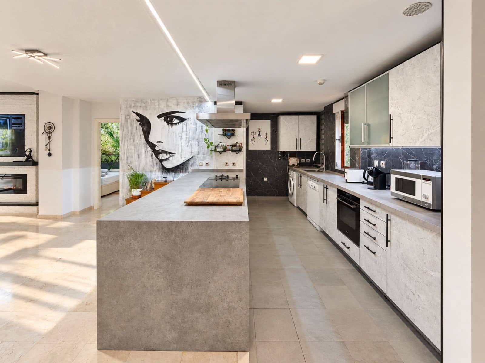 Apartamento de 2 habitaciones en Casares en venta con piscina garaje - 485.000 € (Ref: 10065027)