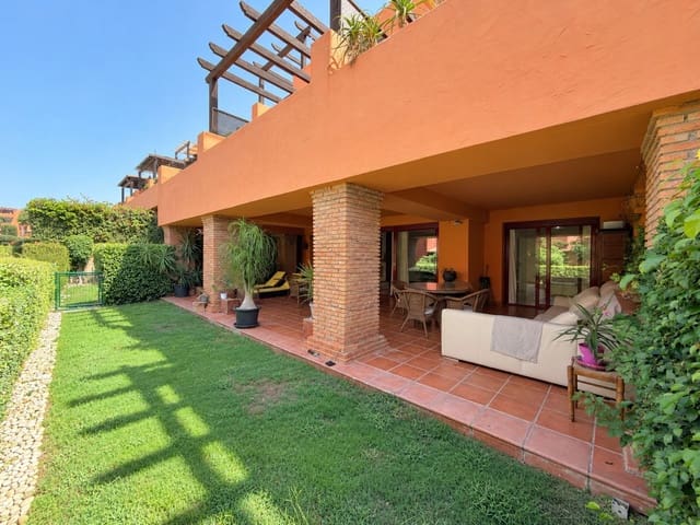 Apartamento de 2 habitaciones en Casares en venta con piscina garaje - 485.000 € (Ref: 10065027)