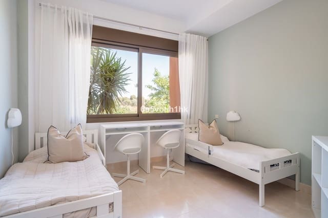 2 sypialnia Apartament na sprzedaż w Estepona z basenem garażem - 380 000 € (Ref: 10070896)