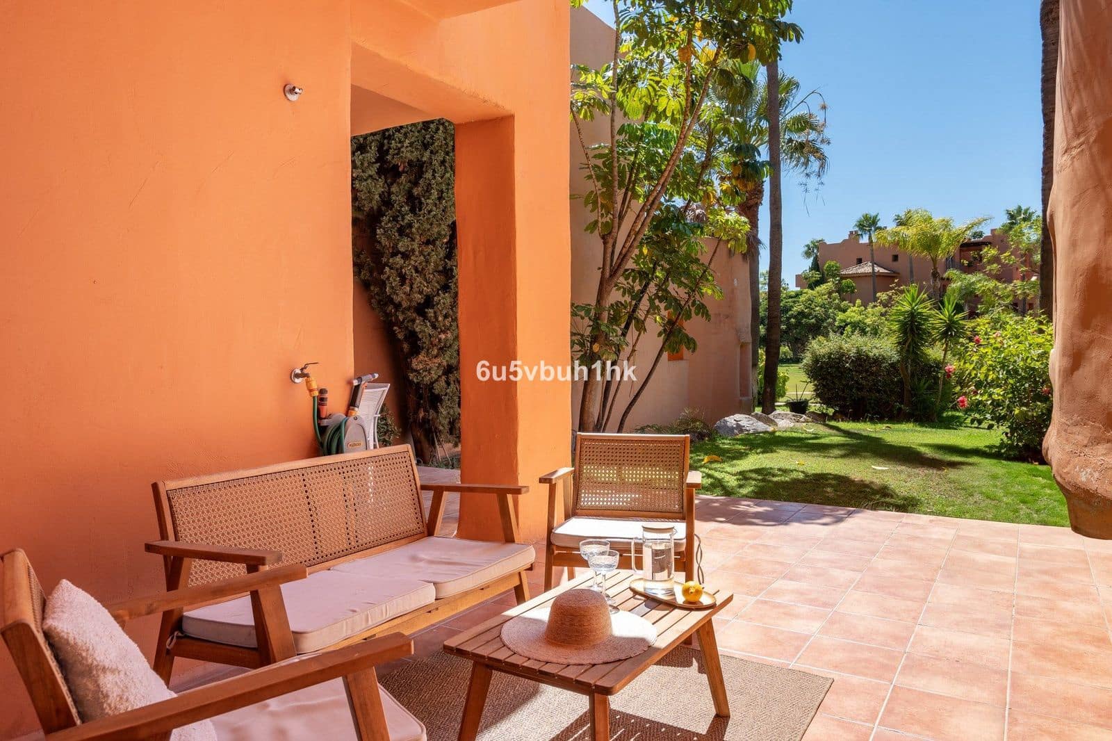 2 sypialnia Apartament na sprzedaż w Estepona z basenem garażem - 380 000 € (Ref: 10070896)
