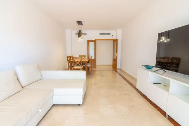 3 sovrum Lägenhet till salu i Estepona med pool garage - 420 000 € (Ref: 10075618)