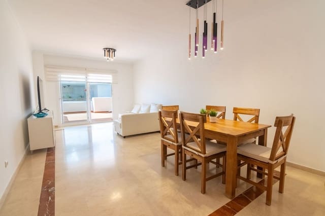 3 sovrum Lägenhet till salu i Estepona med pool garage - 420 000 € (Ref: 10075618)