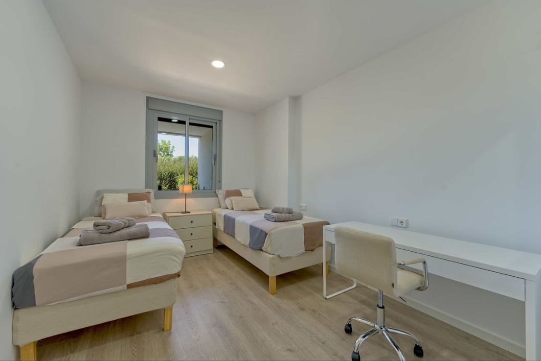 3 sypialnia Apartament na sprzedaż w Estepona z basenem garażem - 459 000 € (Ref: 10076555)