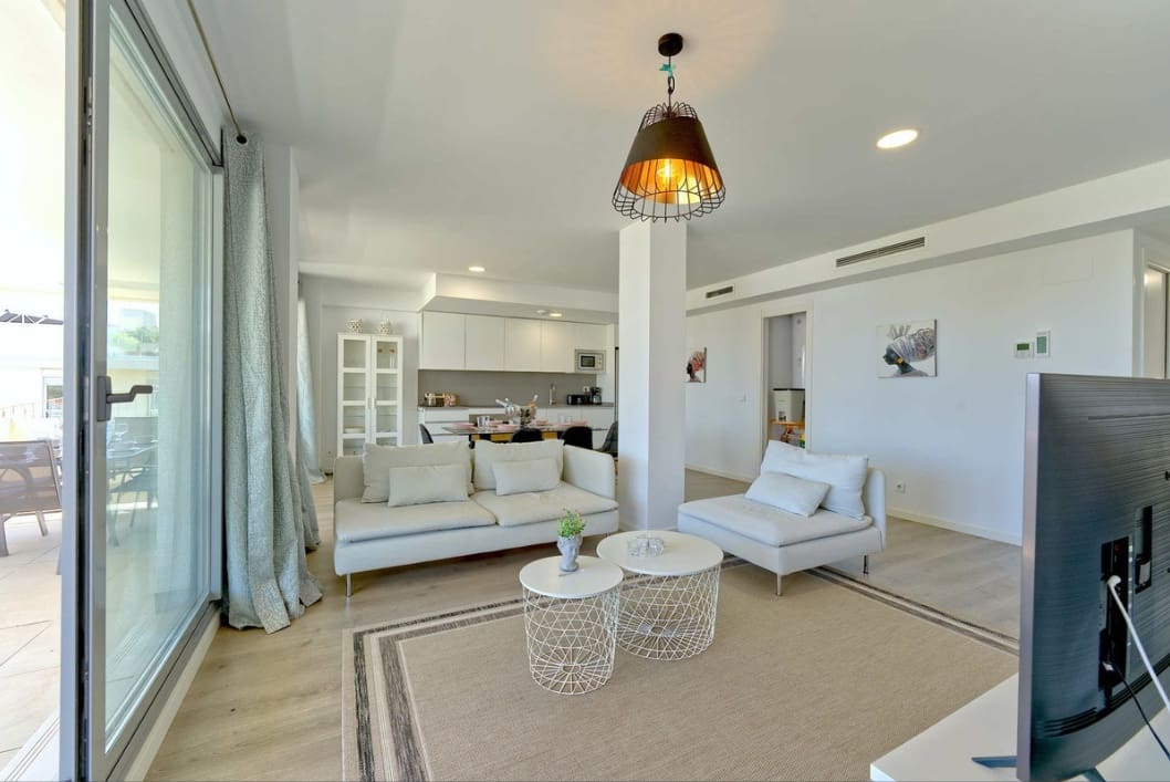 3 sypialnia Apartament na sprzedaż w Estepona z basenem garażem - 459 000 € (Ref: 10076555)