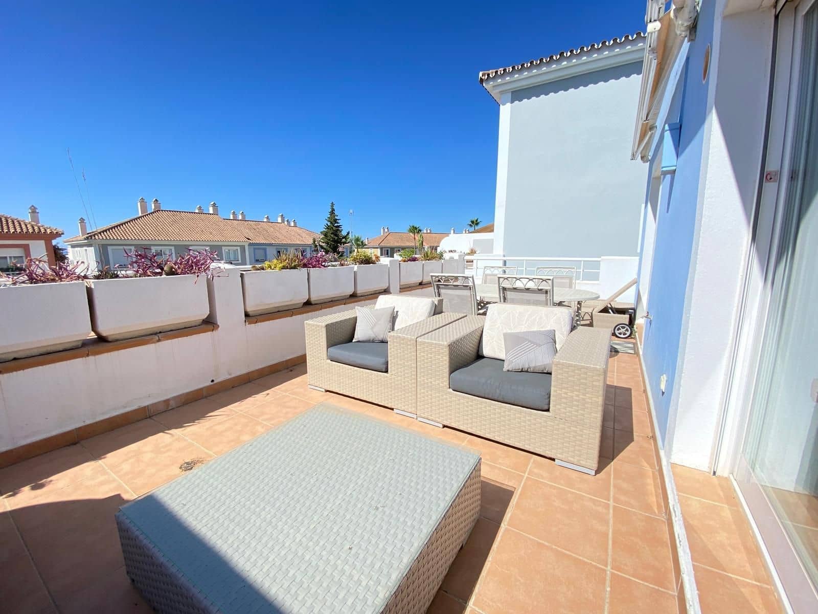 2 soverom Leilighet til salgs i Estepona med svømmebasseng - € 410 000 (Ref: 10078445)