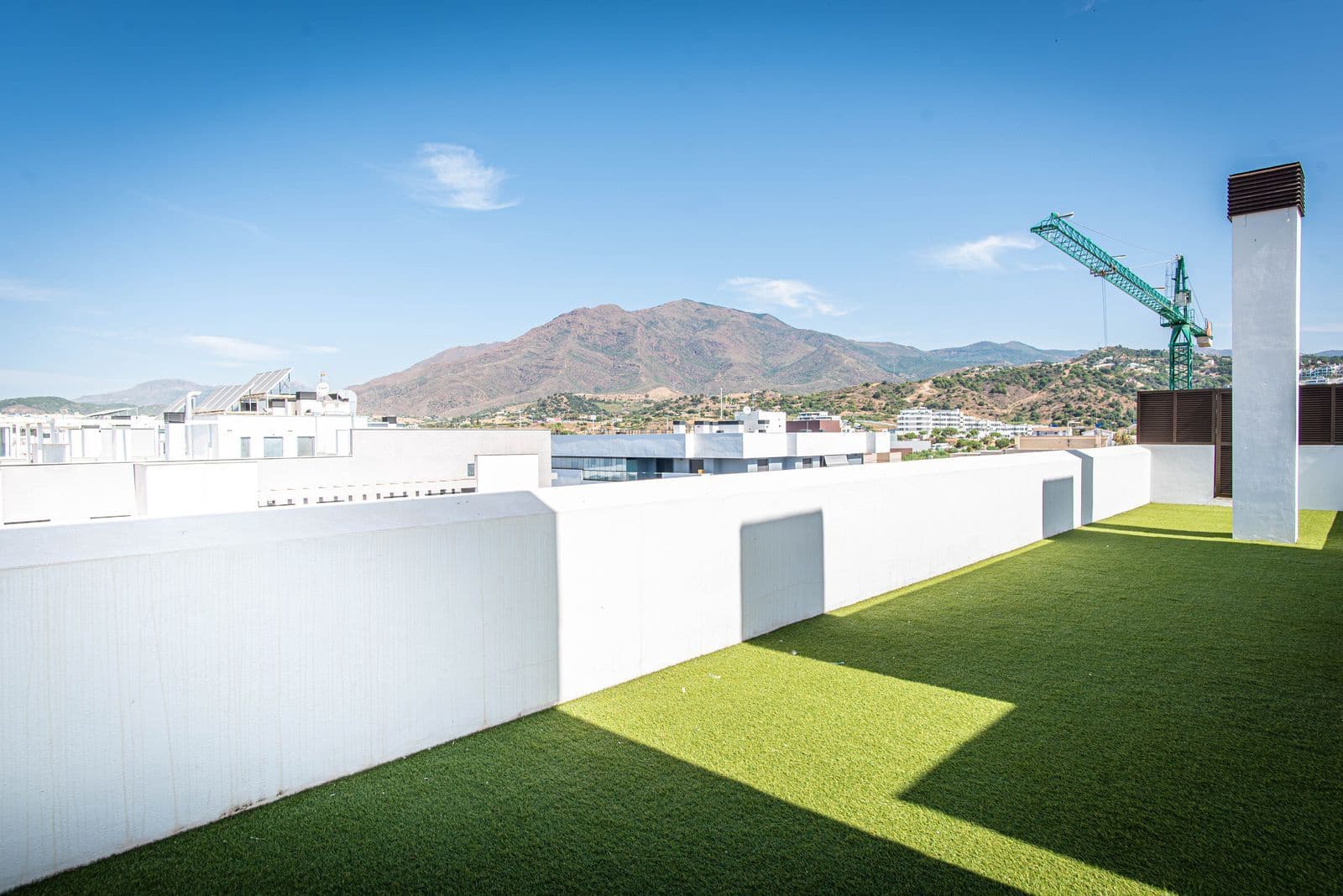 2 sovrum Lägenhet till salu i Estepona med pool garage - 389 000 € (Ref: 10078480)