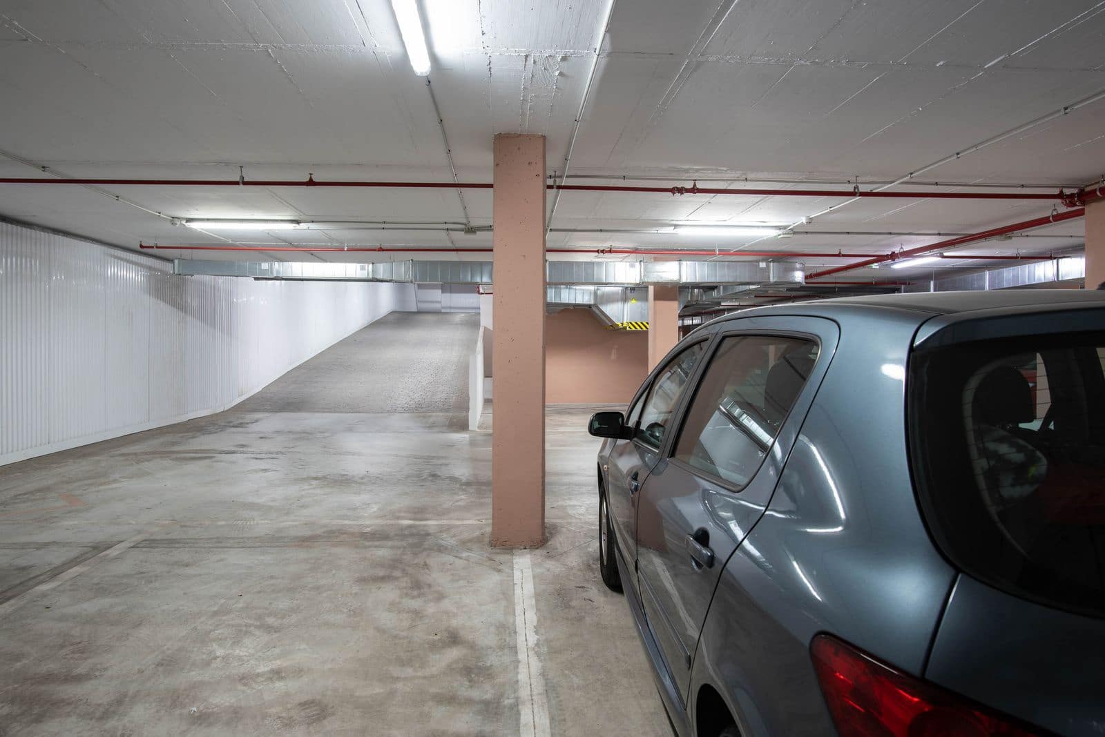 2 sovrum Lägenhet till salu i Estepona med pool garage - 389 000 € (Ref: 10078480)