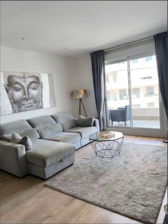 Appartement de 3 chambres à louer à Nueva Andalucia avec piscine garage - 2 350 € (Ref: 10086926)