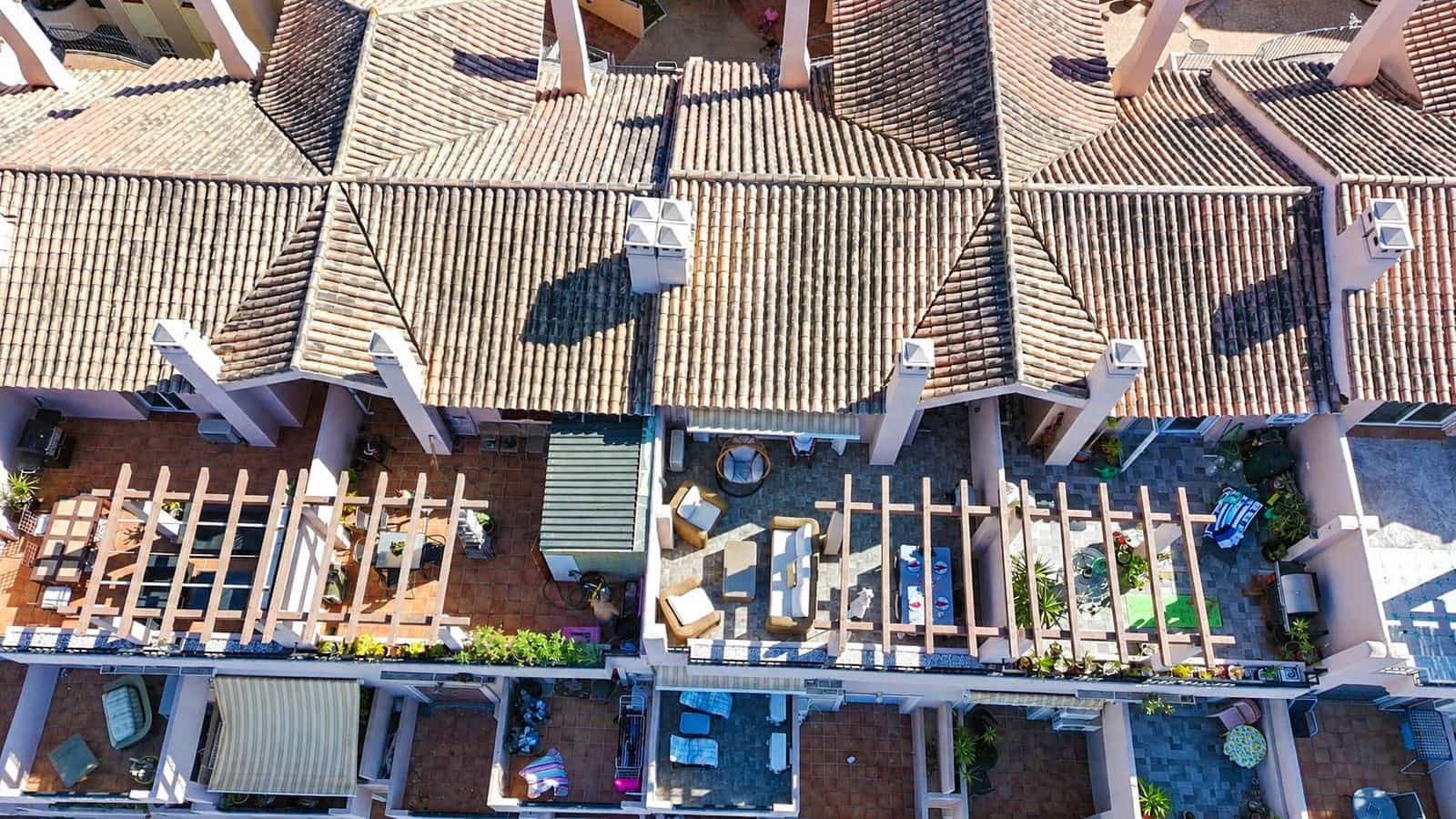 3 sovrum Takvåning till salu i La Duquesa / Puerto de la Duquesa med pool garage - 390 000 € (Ref: 10086935)