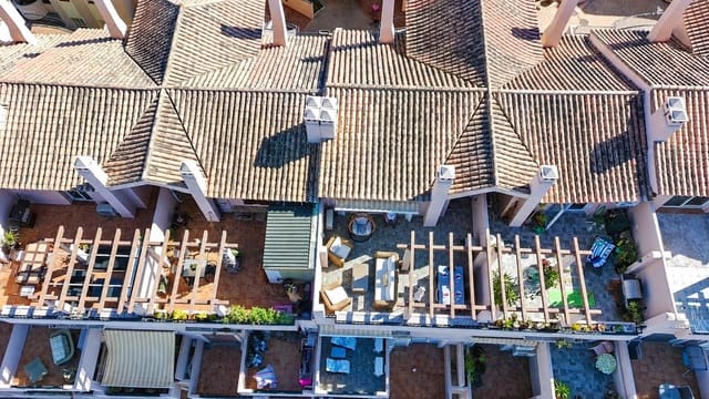 3 makuuhuone Kattohuoneisto myytävänä paikassa La Duquesa / Puerto de la Duquesa, Manilva mukana uima-altaan 
autotalli - 390 000 € (Ref: 10090864)