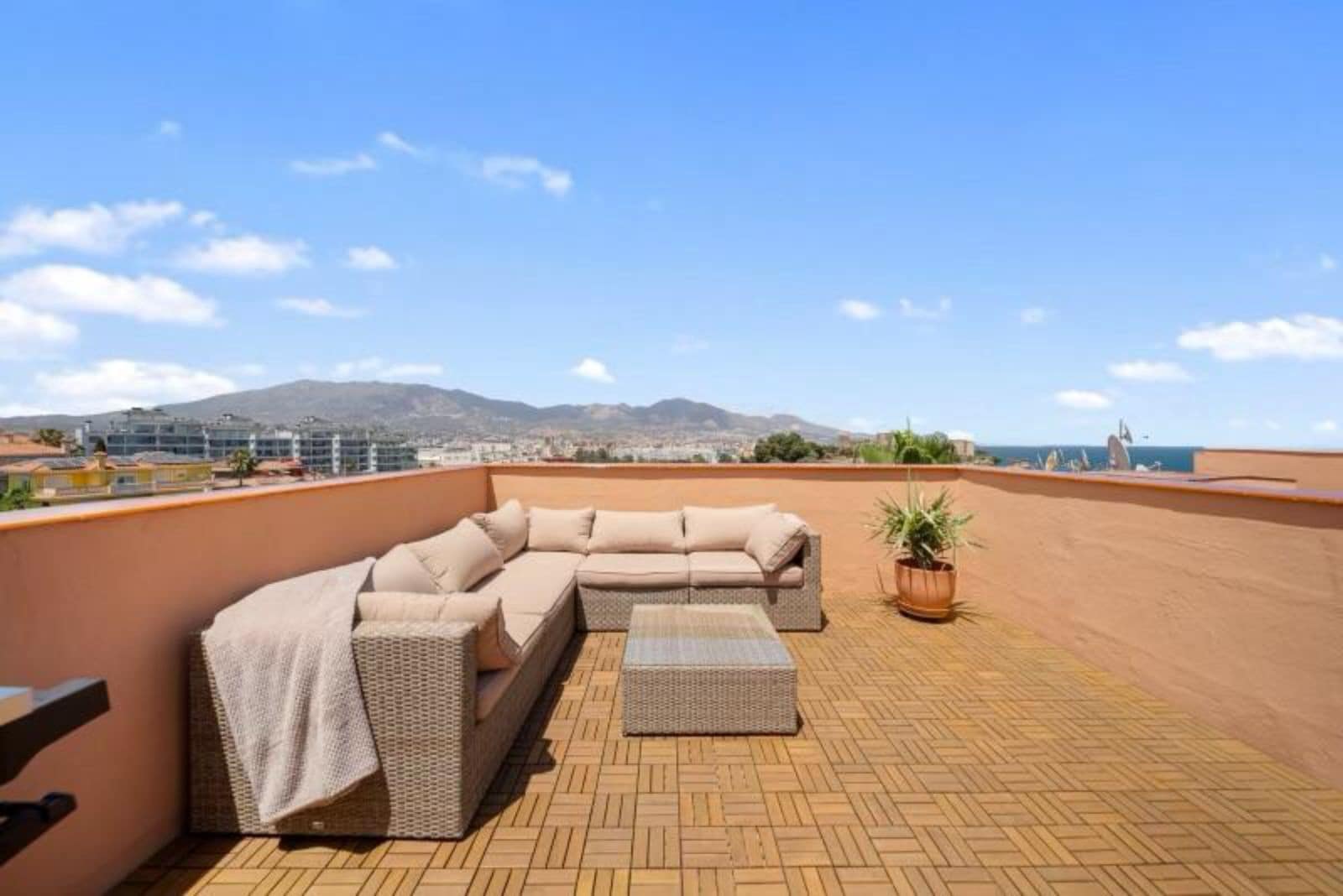 2 quarto Penthouse para venda em Mijas Costa com piscina garagem - 485 000 € (Ref: 10090866)