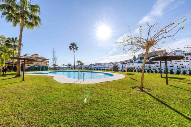 2 chambre Appartement à vendre à Estepona avec piscine garage - 449 000 € (Ref: 10100801)