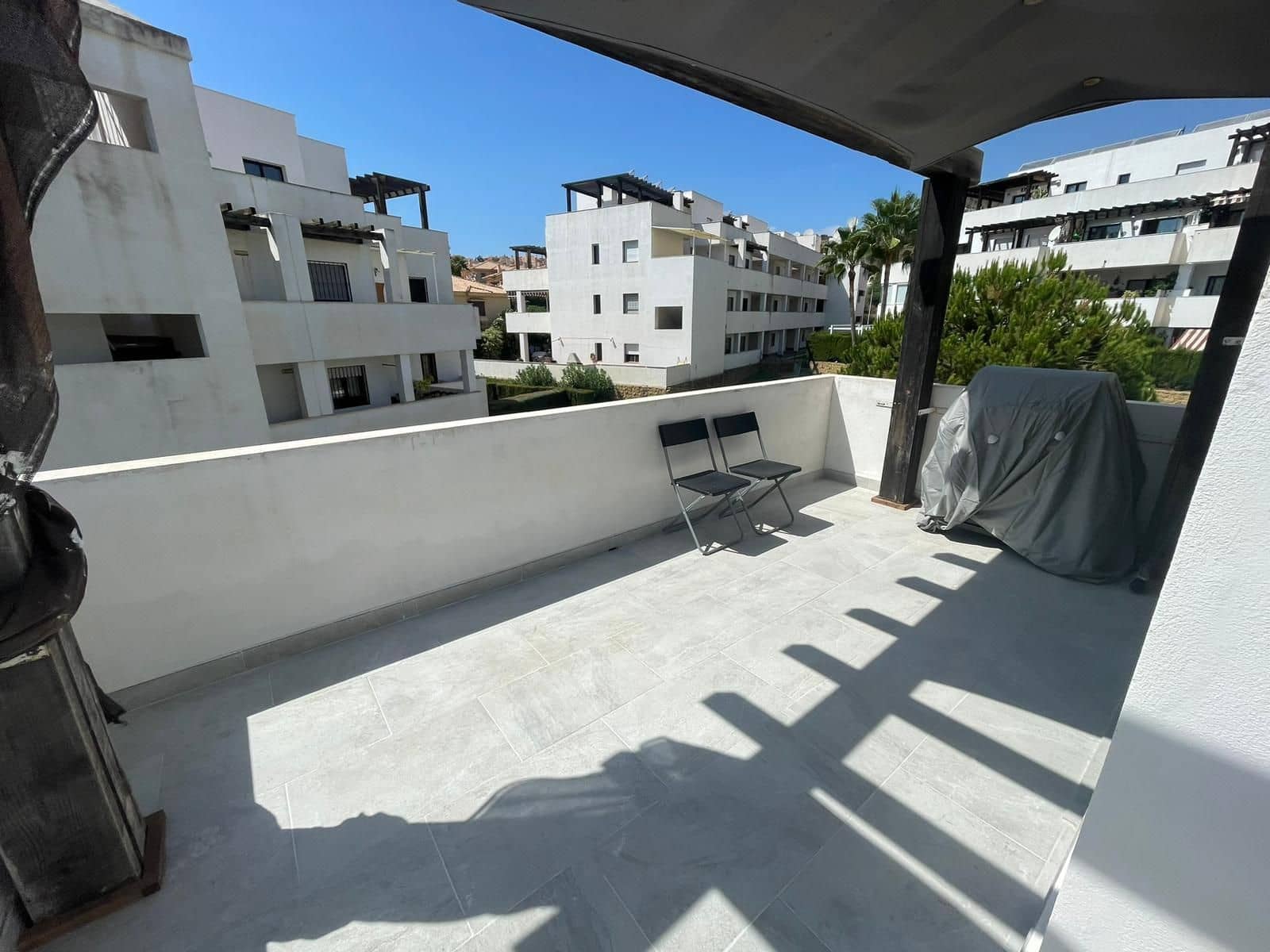 3 slaapkamer Appartement te koop in Riviera del Sol met zwembad - € 499.000 (Ref: 10100828)