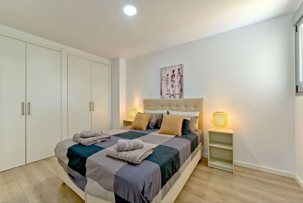 3 chambre Appartement à vendre à Estepona avec piscine garage - 459 000 € (Ref: 10104366)