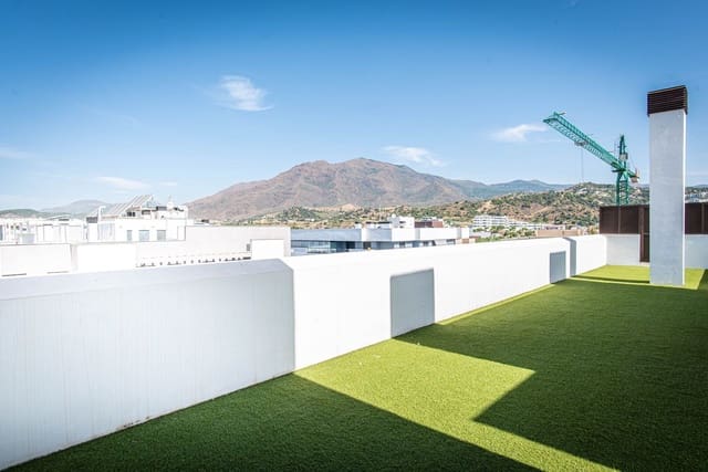 2 soveværelse Lejlighed til salg i Estepona med swimmingpool garage - € 359.000 (Ref: 10106449)