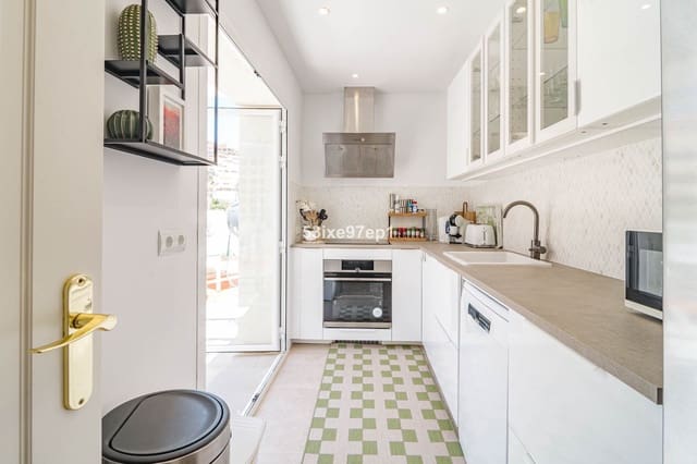 2 sovrum Takvåning till salu i Calahonda, Mijas med pool garage - 439 000 € (Ref: 10110370)