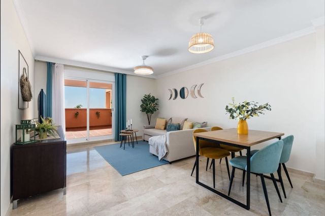 2 quarto Apartamento para venda em Casares com piscina garagem - 330 000 € (Ref: 10112279)