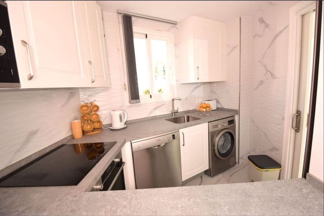 2 quarto Apartamento para venda em Miraflores, Málaga cidade com piscina garagem - 450 000 € (Ref: 10112291)