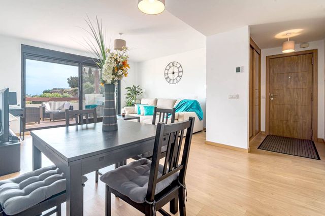 Ático de 2 habitaciones en Selwo, Estepona en venta con piscina garaje - 395.000 € (Ref: 10118039)
