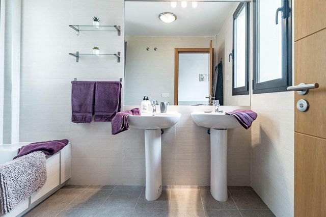 Ático de 2 habitaciones en Selwo, Estepona en venta con piscina garaje - 395.000 € (Ref: 10118039)