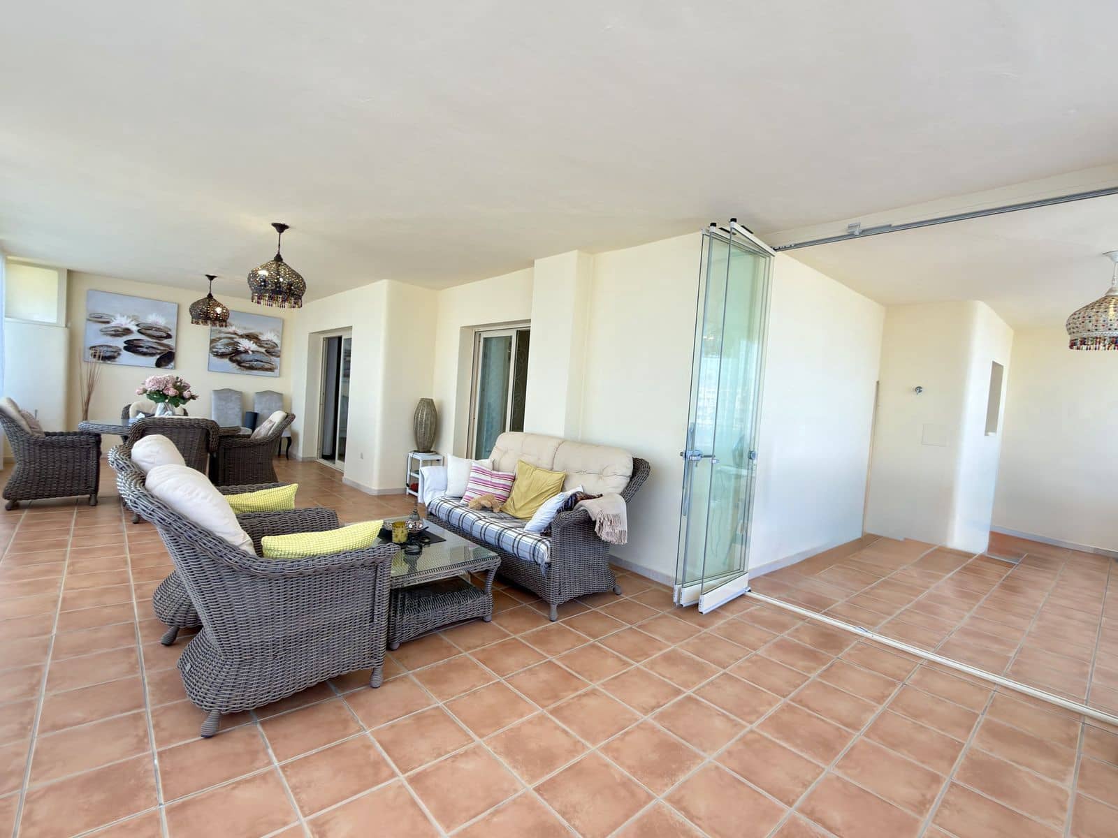2 Zimmer Apartment zu verkaufen in El Faro mit Pool Garage - 410.000 € (Ref: 10129414)