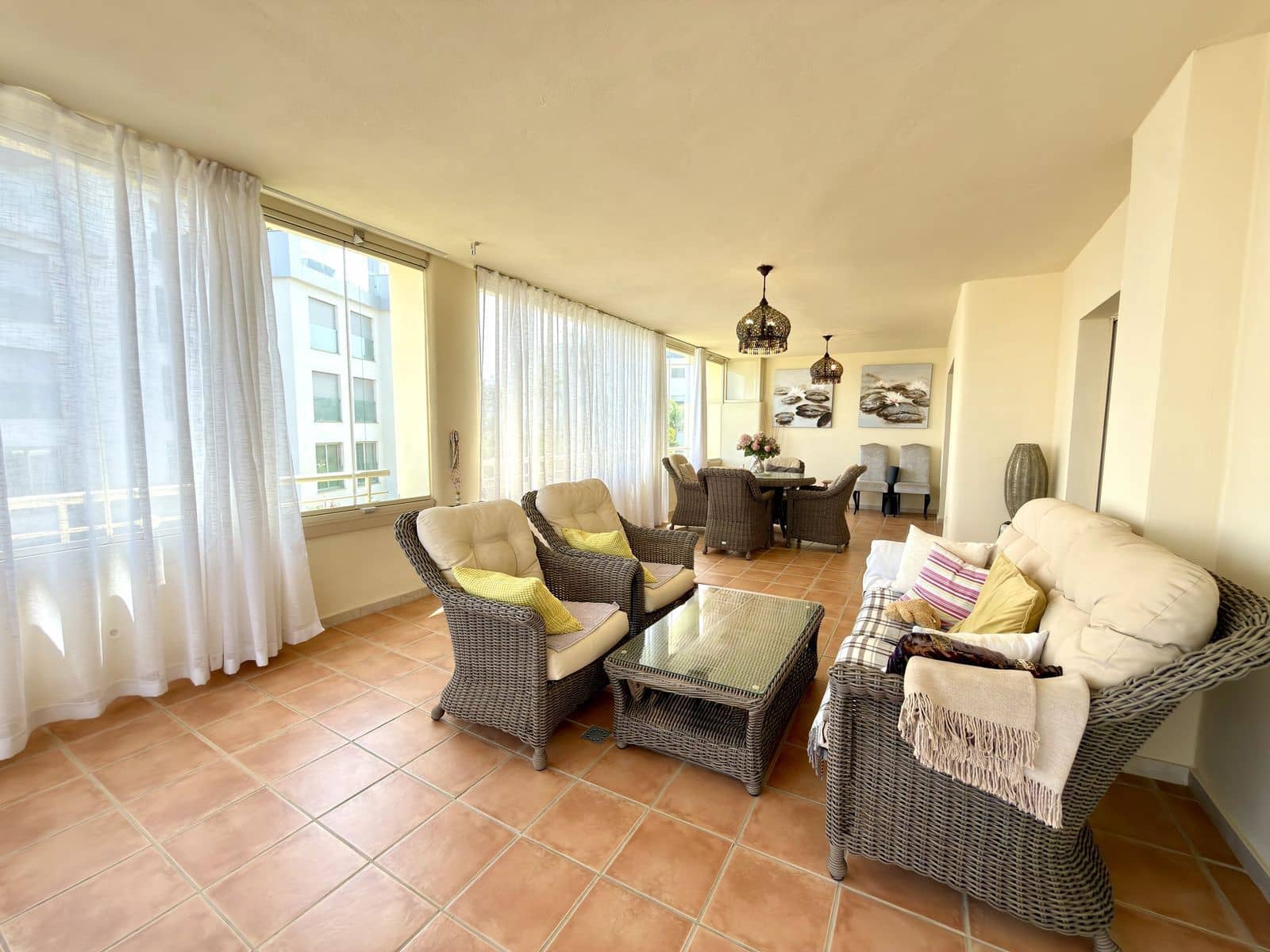 2 Zimmer Apartment zu verkaufen in El Faro mit Pool Garage - 410.000 € (Ref: 10129414)