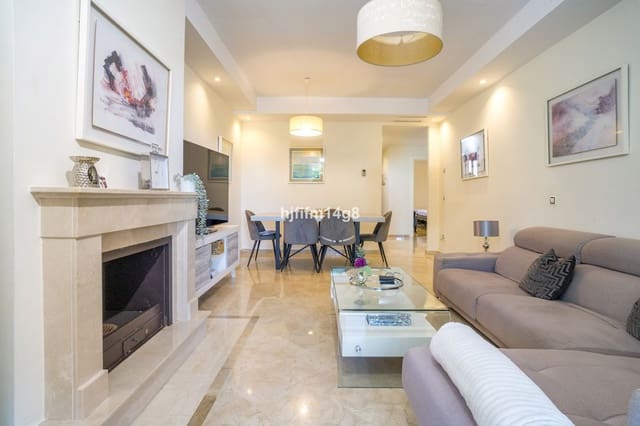 2 sovrum Lägenhet till salu i Nueva Andalucia, Marbella med pool garage - 495 000 € (Ref: 10129416)