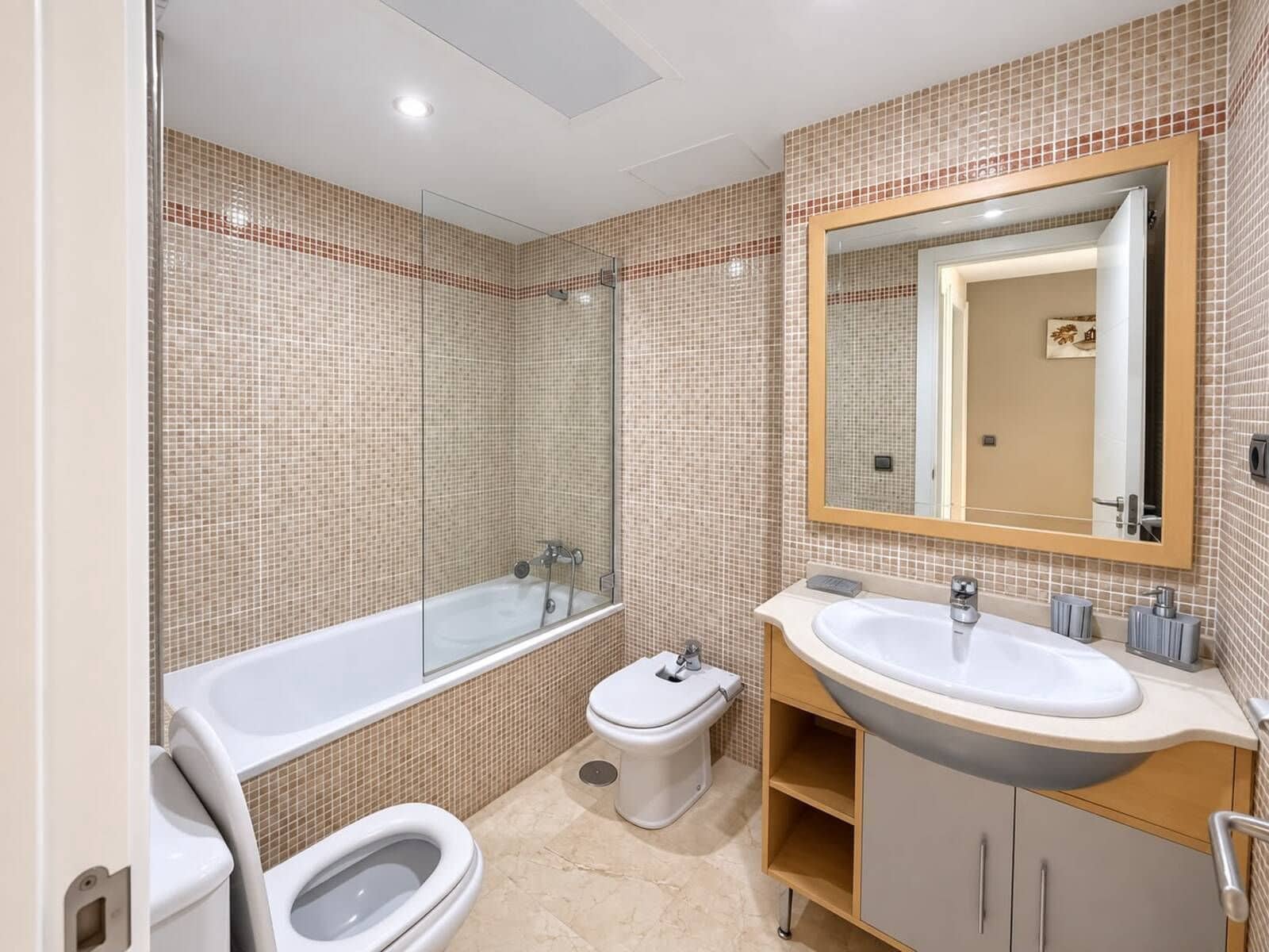 3 Zimmer Apartment zu verkaufen in Estepona mit Pool Garage - 430.000 € (Ref: 10129420)