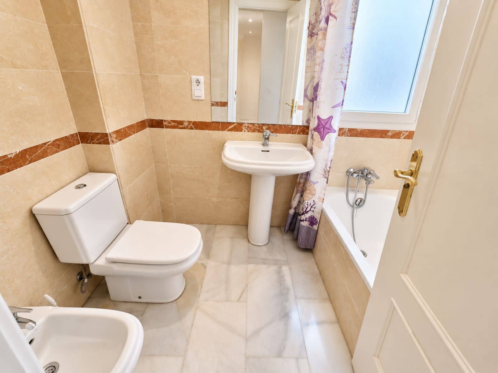 Ático de 3 habitaciones en Casares en venta con piscina - 299.950 € (Ref: 10129424)