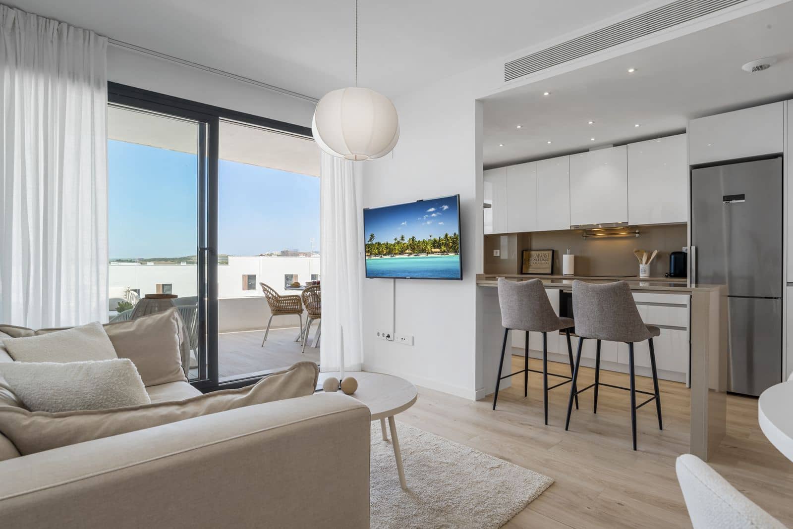 2 quarto Apartamento para venda em Estepona com piscina garagem - 420 000 € (Ref: 10140260)
