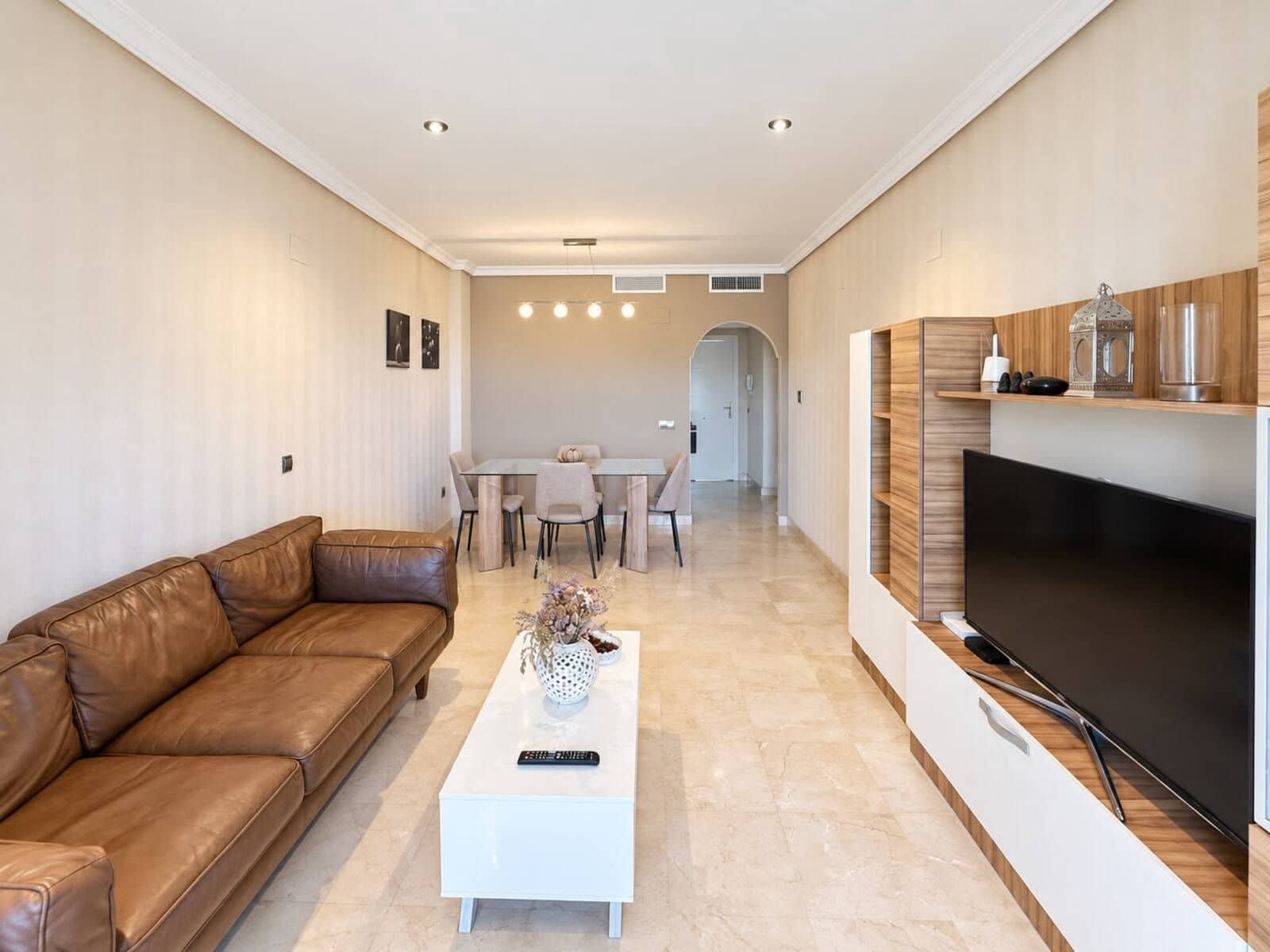 3 makuuhuone Huoneisto myytävänä paikassa Estepona mukana uima-altaan 
autotalli - 430 000 € (Ref: 10147088)