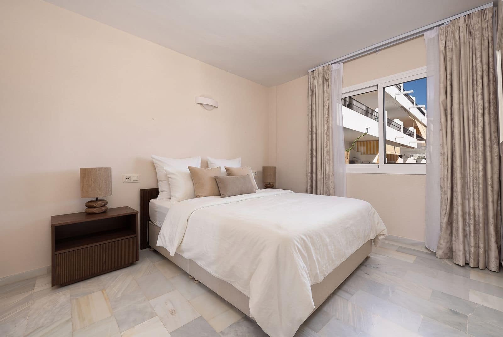 3 sypialnia Apartament na sprzedaż w Riviera del Sol z basenem garażem - 425 000 € (Ref: 10147103)