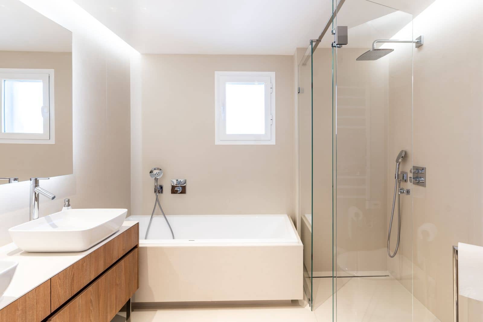 2 quarto Apartamento para venda em Estepona com piscina garagem - 329 000 € (Ref: 10147105)