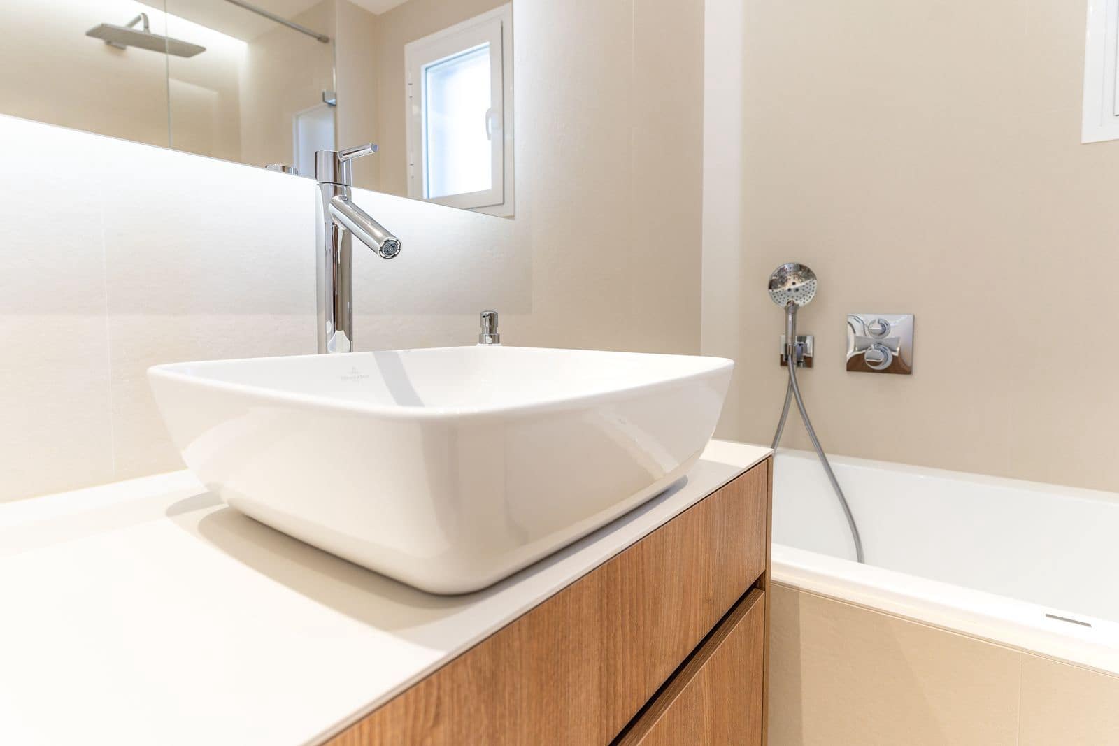2 quarto Apartamento para venda em Estepona com piscina garagem - 329 000 € (Ref: 10147105)