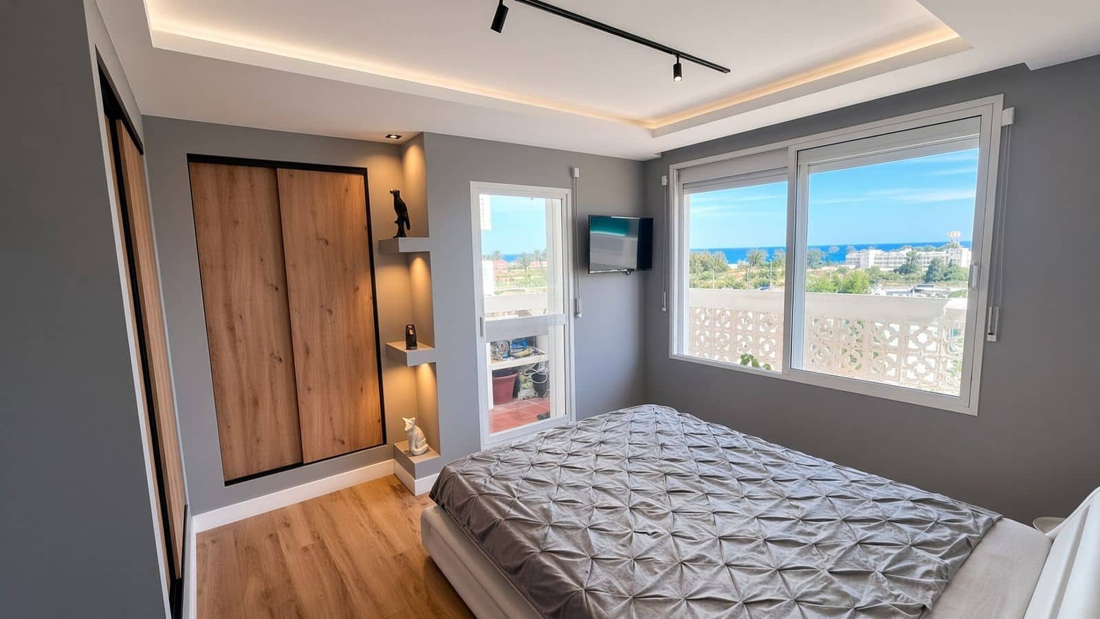 Apartamento de 3 habitaciones en Estepona en venta con piscina - 330.000 € (Ref: 10148110)