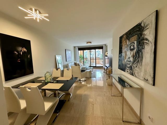 2 quarto Penthouse para venda em Estepona com piscina garagem - 329 000 € (Ref: 10148113)