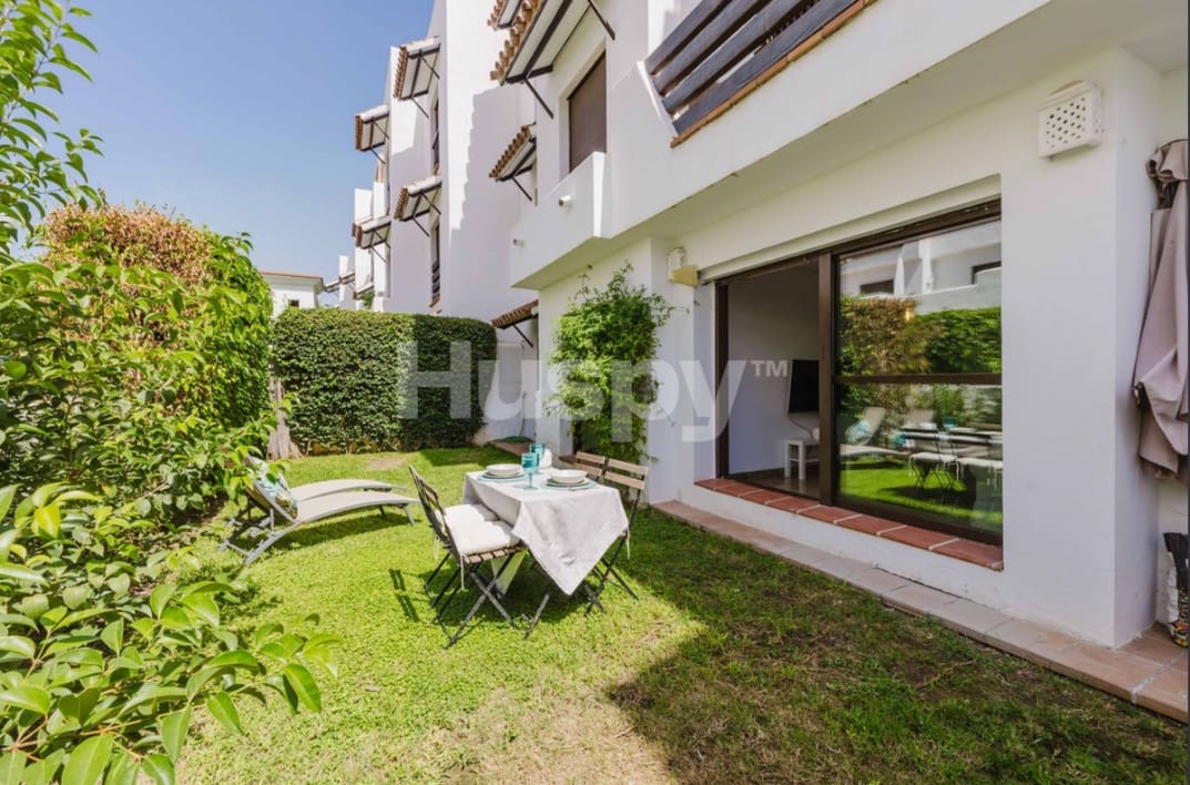 3 quarto Apartamento para venda em Estepona com piscina garagem - 385 000 € (Ref: 10149327)