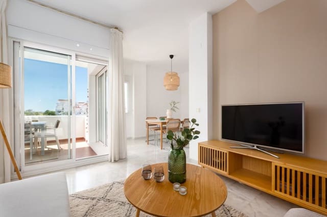 Apartamento de 2 habitaciones en Estepona en venta con piscina garaje - 285.000 € (Ref: 10150111)