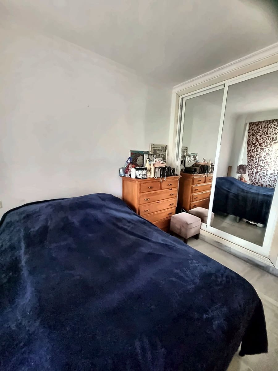 2 chambre Appartement à vendre à Nueva Andalucia avec piscine garage - 400 000 € (Ref: 10153989)