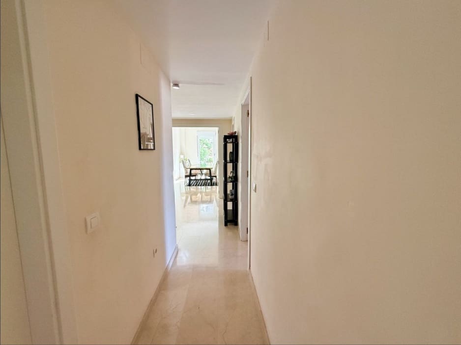 2 chambre Appartement à vendre à La Duquesa / Puerto de la Duquesa avec garage - 350 000 € (Ref: 10153998)