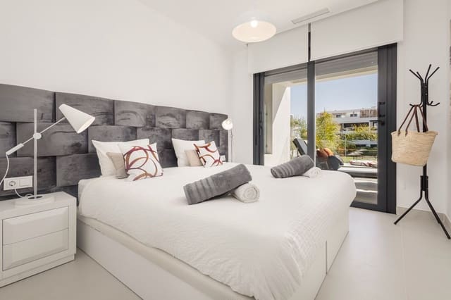 2 makuuhuone Huoneisto myytävänä paikassa Estepona mukana uima-altaan - 535 000 € (Ref: 10154043)