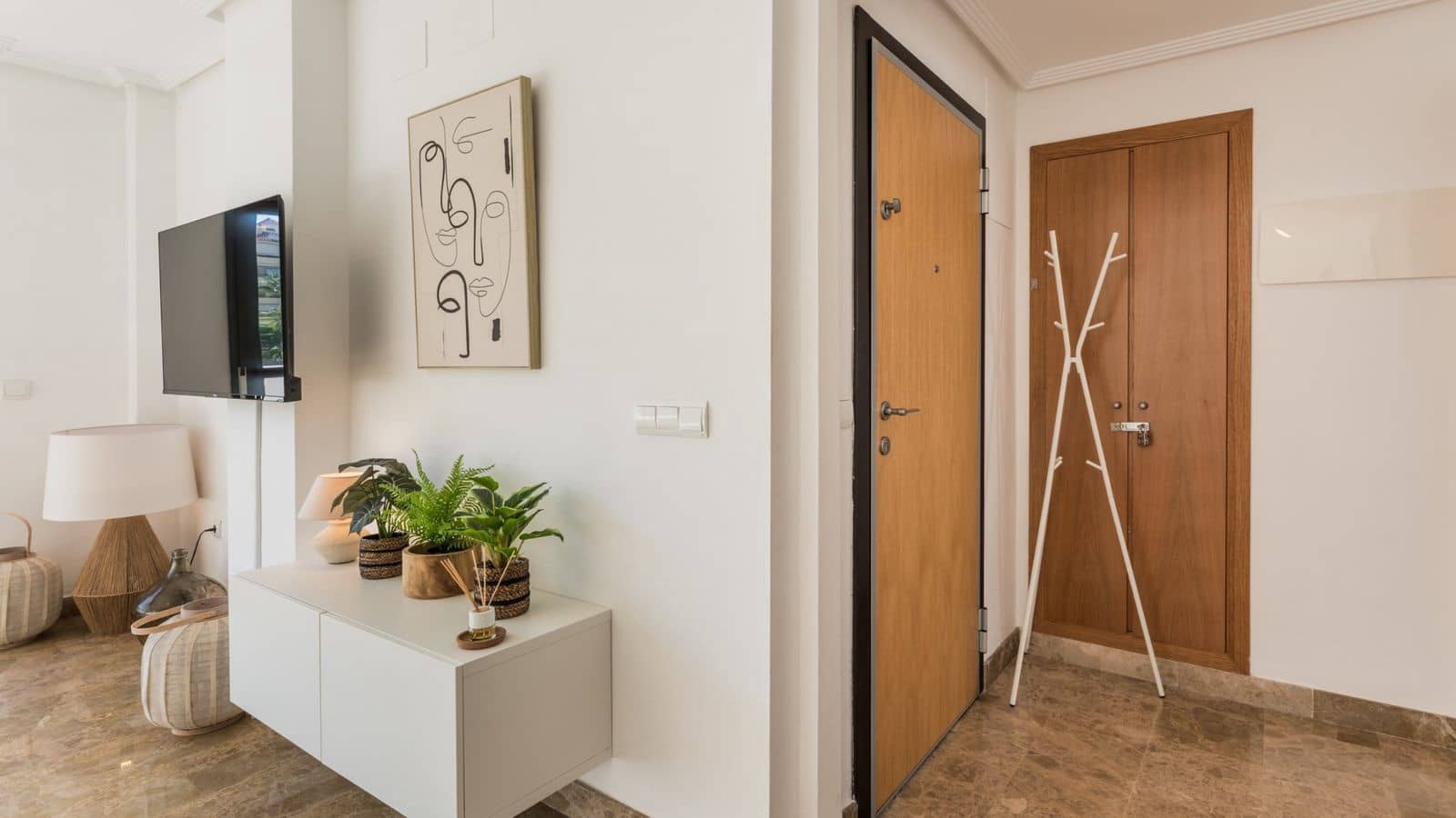 2 quarto Penthouse para venda em Estepona com piscina garagem - 435 000 € (Ref: 10154044)