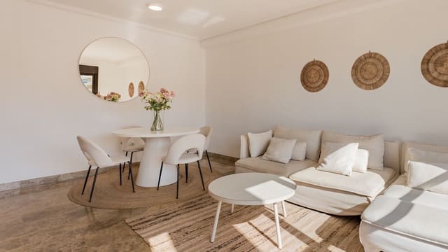 2 quarto Penthouse para venda em Estepona com piscina garagem - 435 000 € (Ref: 10154044)