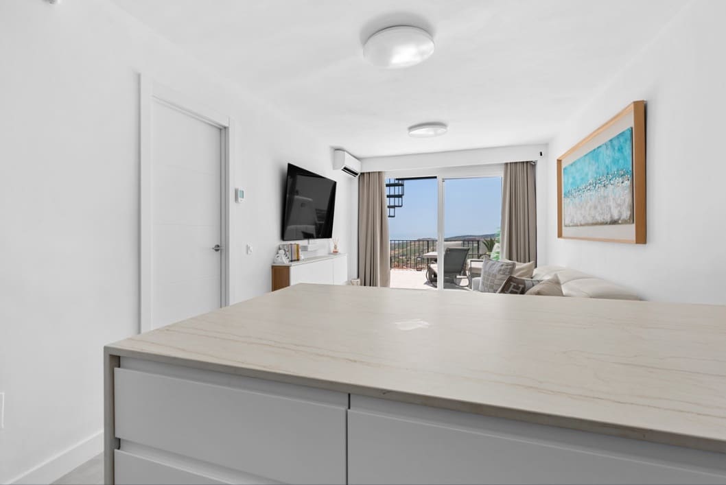 2 Zimmer Penthouse zu verkaufen in Casares mit Pool Garage - 325.000 € (Ref: 10156759)