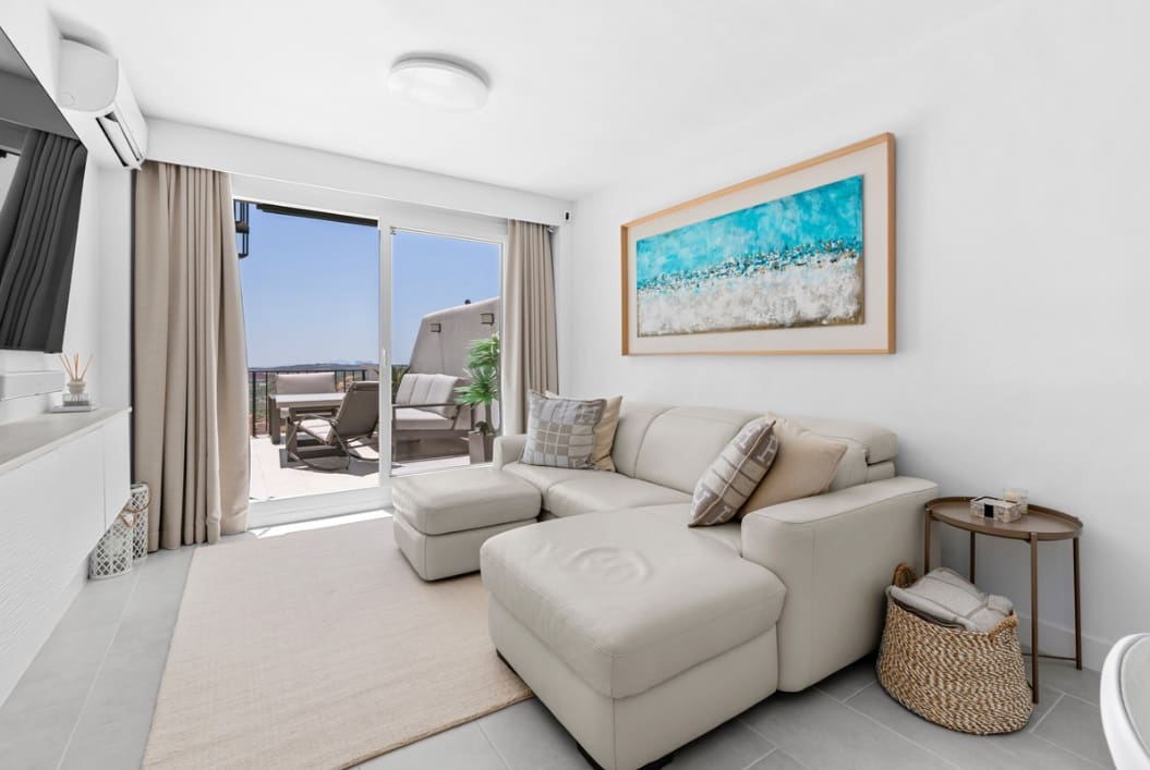 2 Zimmer Penthouse zu verkaufen in Casares mit Pool Garage - 325.000 € (Ref: 10156759)